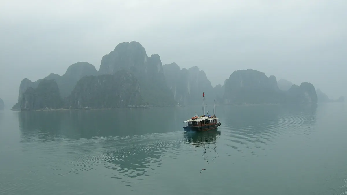 Trải nghiệm địa phương tại Vịnh Hạ Long – Lan Hạ, Việt Nam