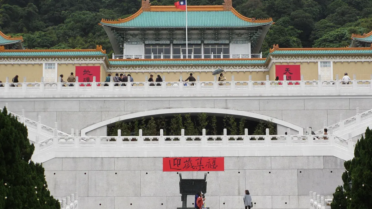 Trải nghiệm địa phương tại National Palace Museum, Taipei, Đài Loan
