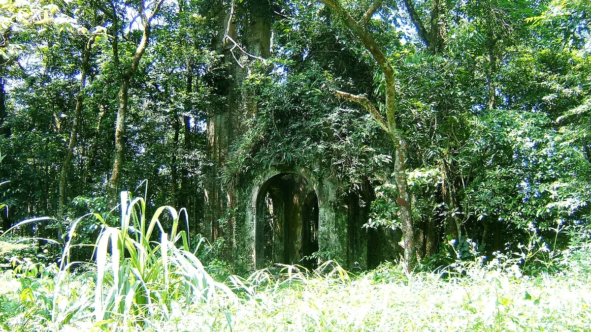 Ba Vì, Việt Nam