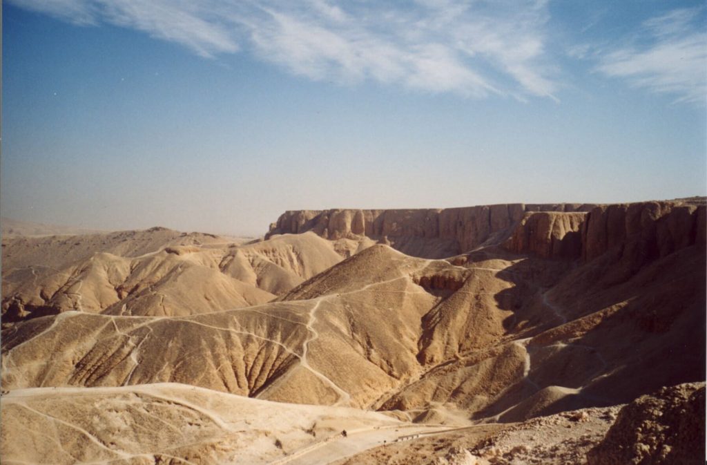 NGÀY 06: THUNG LŨNG CÁC VỊ VUA - HURGHADA